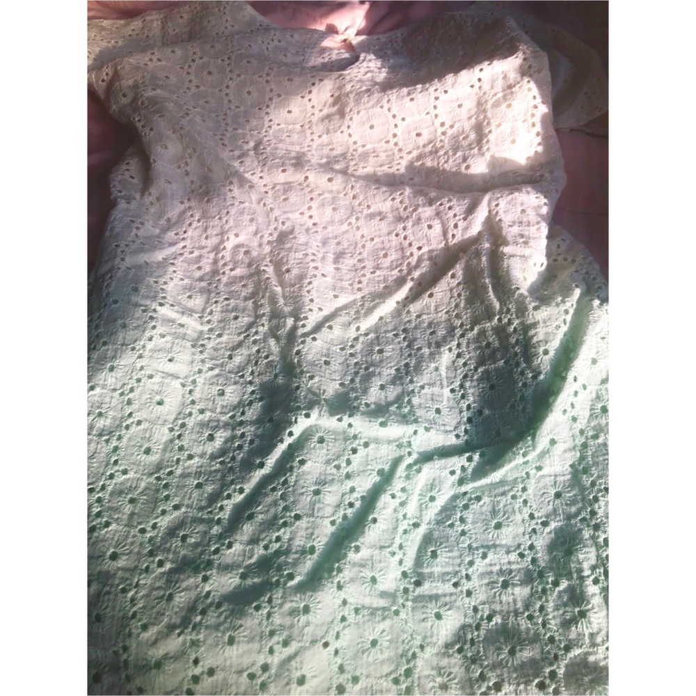 3/$15 Annabella Delicate Ombré Blouse